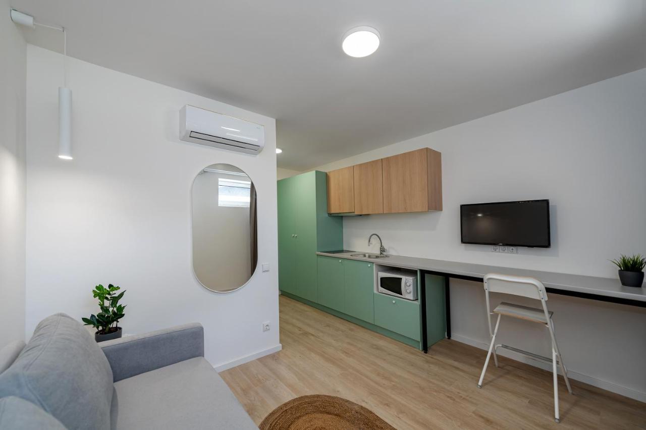 Uab Laisves Alejos Viesbutis Apartment Kaunas Exterior photo