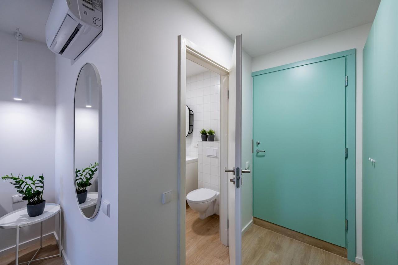 Uab Laisves Alejos Viesbutis Apartment Kaunas Exterior photo