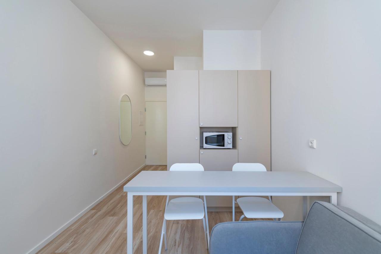 Uab Laisves Alejos Viesbutis Apartment Kaunas Exterior photo