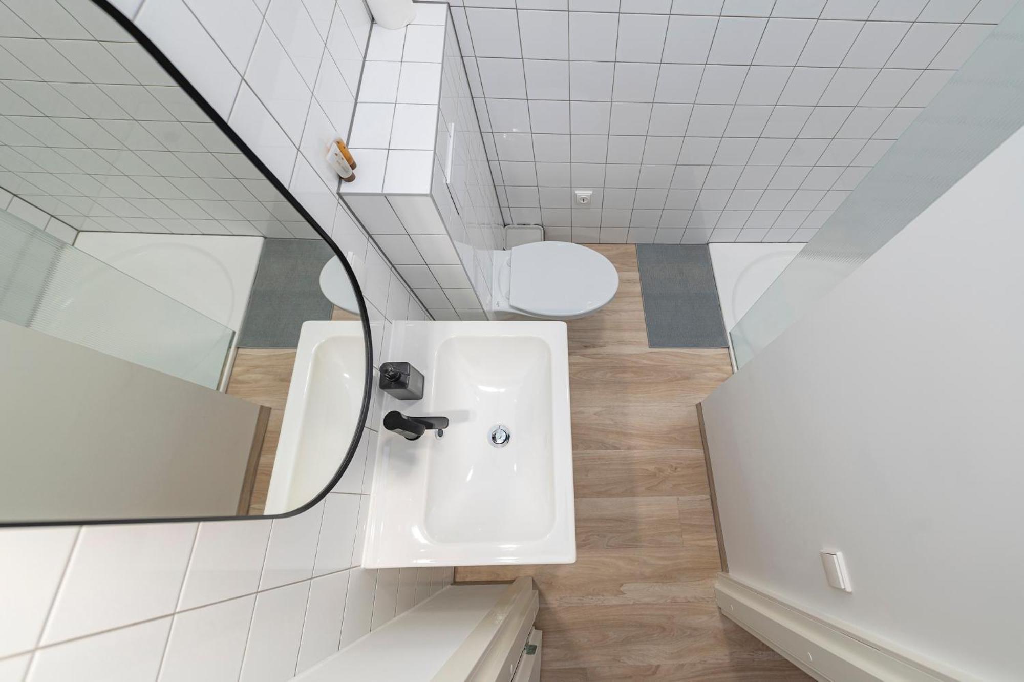 Uab Laisves Alejos Viesbutis Apartment Kaunas Exterior photo